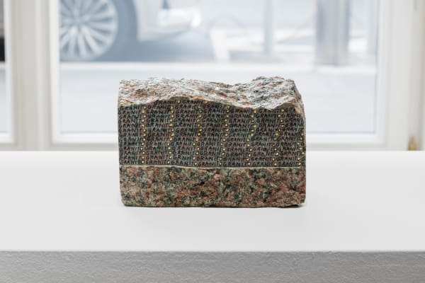 Installation View: Greta Schödl, Strassenpoesie, Phileas, Vienna. Photo: Manuel Carreon Lopez