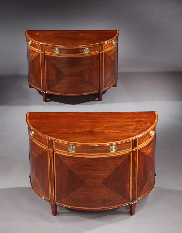 A PAIR OF GEORGE III GONÇALO ALVES COMMODES