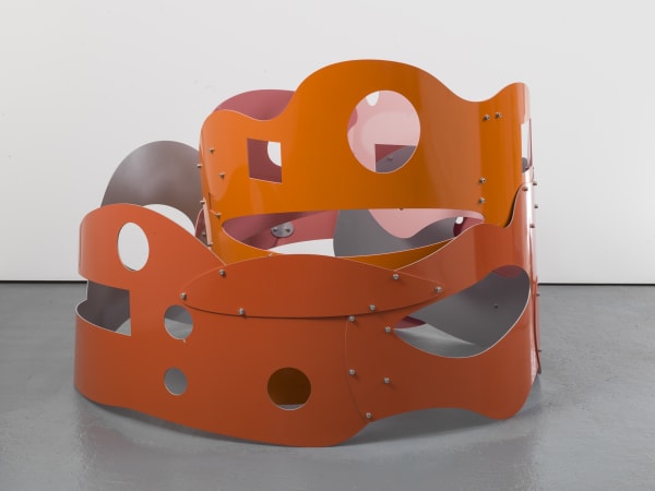 Jeff Lowe, Electra's Aria, painted aluminium, 112 x 160 x 150 cm