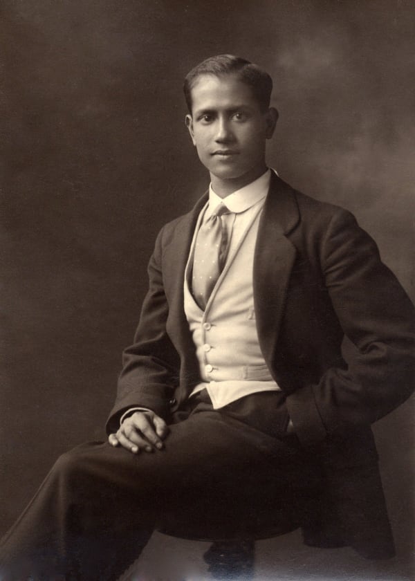 Fanindra Nath Bose ARSA - Male Bust [possibly Leslie Galloway], c. 1908-26