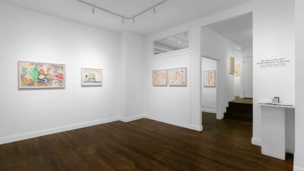 De aquí y de allá. Frank Romero, A Survey, exhibition view. Installation image by Daniel Terna
