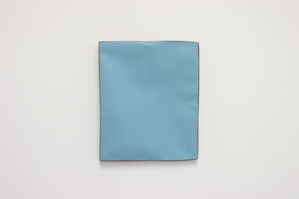 JOHAN DE WIT - UNTITLED - 2019 - PAPER, RESINS, ACRYLIC - 30,5 X 25,5 X 4,5 CM