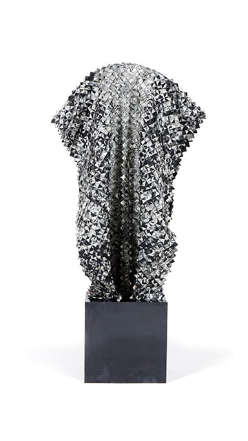 Catalina Swinburn, Fissures as Metaphors of Resistance (Totem), 2017