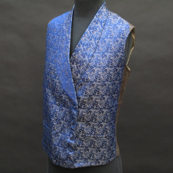 Very elegant man's woven silk 19th century waistcoat with a glazed cotton back. Sold