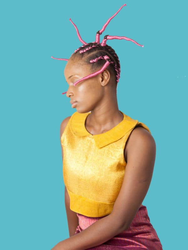 Medina Dugger, Pink Butterfly in Profile de la série CHROMA: une ode à J.D. ‘Okhai Ojeikere’ , 2017