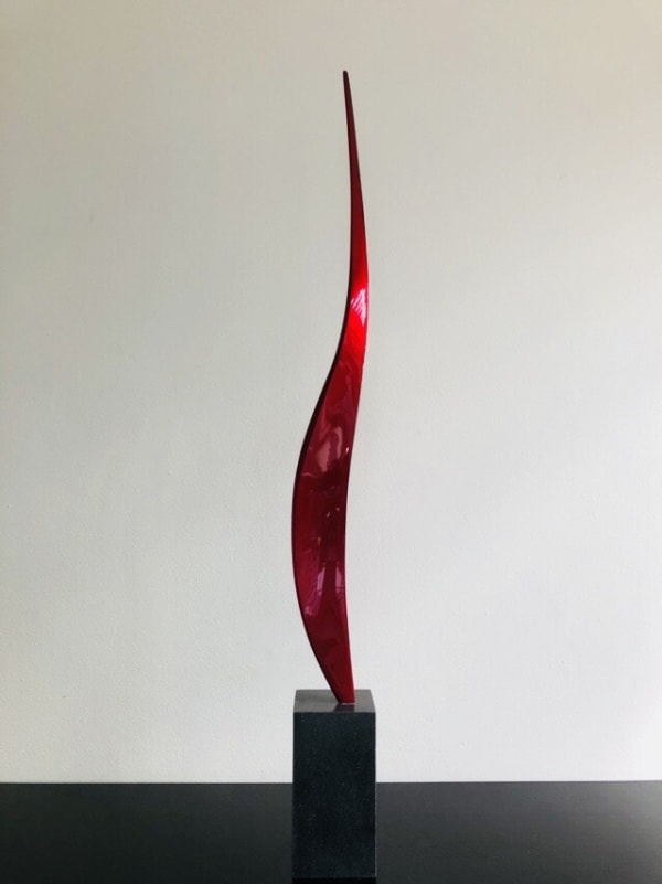 Joe Neeson Flit 3 Painted Bronze 10 X 10 X 108 Cm Jpg 1