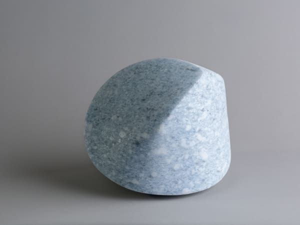 TRIPLE EDGE Blue Angola 17 x 17 x 20 cm Edition of 3