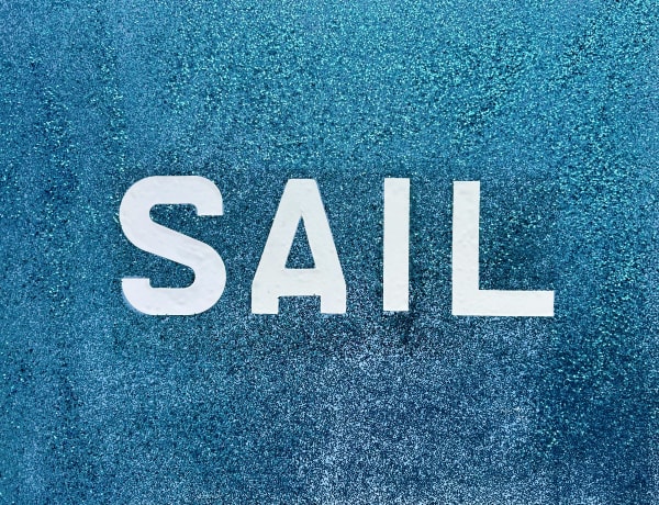 Bella-Wild-Manor-Gallery-Blue-Sea-Glitter