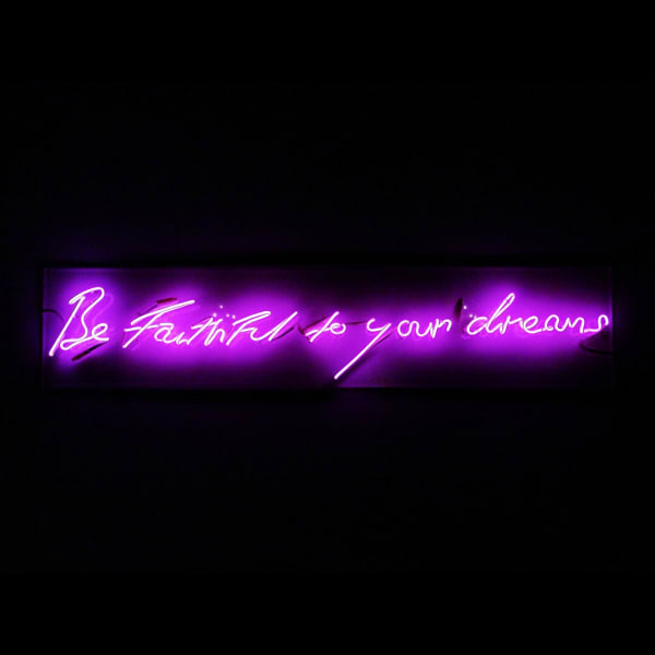 Tracey-Emin-Neon-Faithful-Art-Collector-Luxury-Interior-News