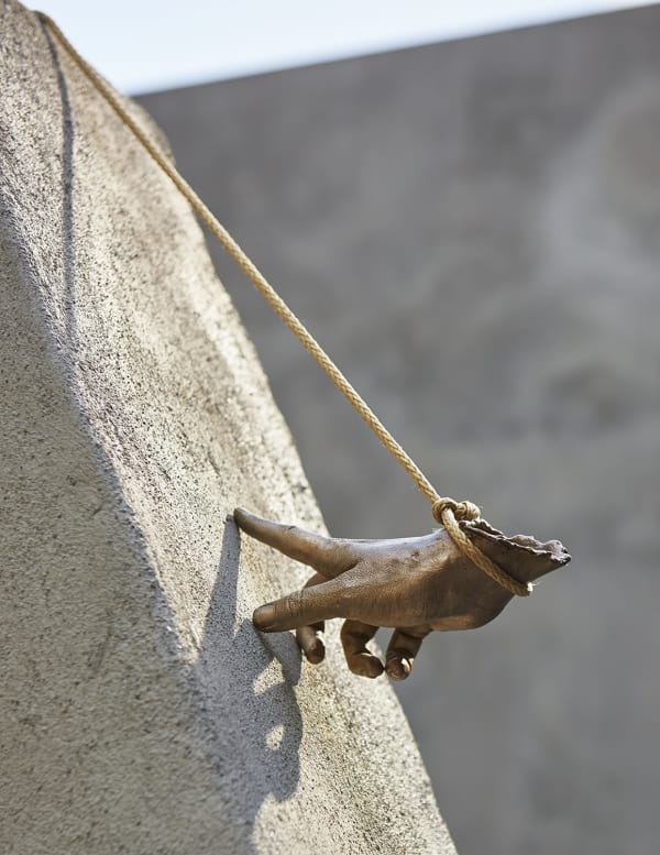 Akashi sculpture, bronze hand detail