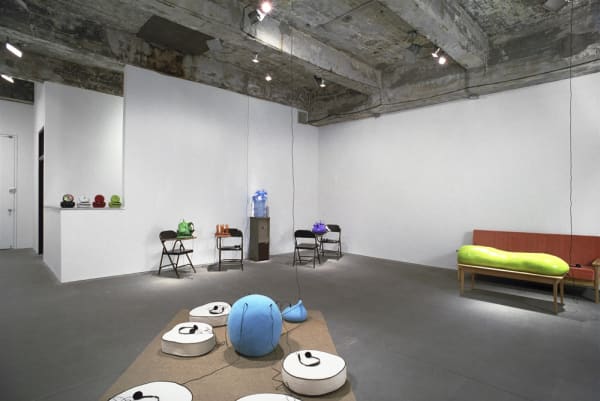 Charles Long installation view at TBG, sculptures with stereo lab