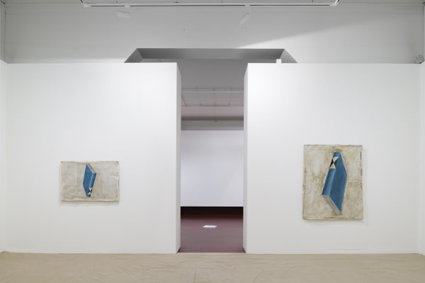 image of Manders sculpture, Manders installation at Parcours in Basel