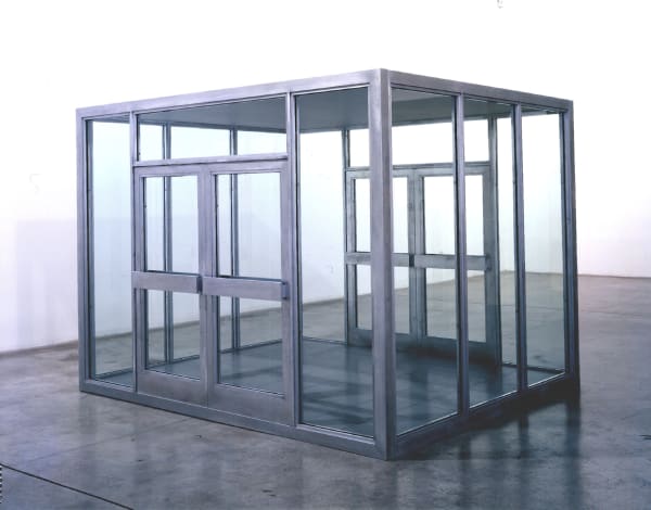 Hornig sculptural box structures