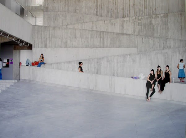 Hannah Starkey photograph