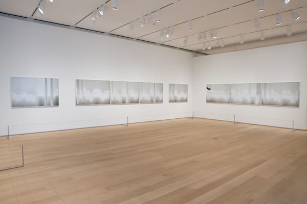 Uta Barth installation at AIC, to draw with light series