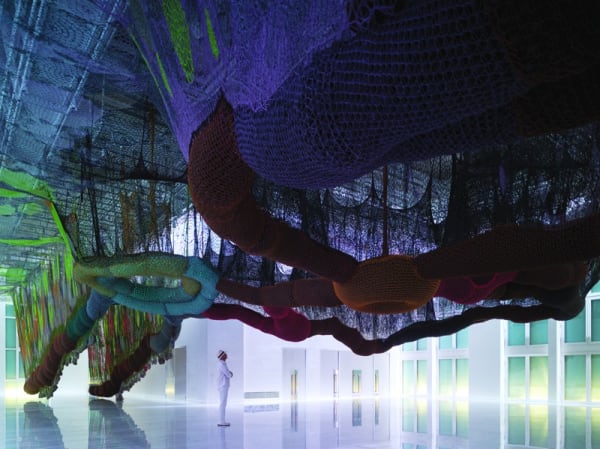 Ernesto Neto crochet hanging installation, walkway for visitors