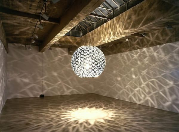 Eliasson dark room with lamp