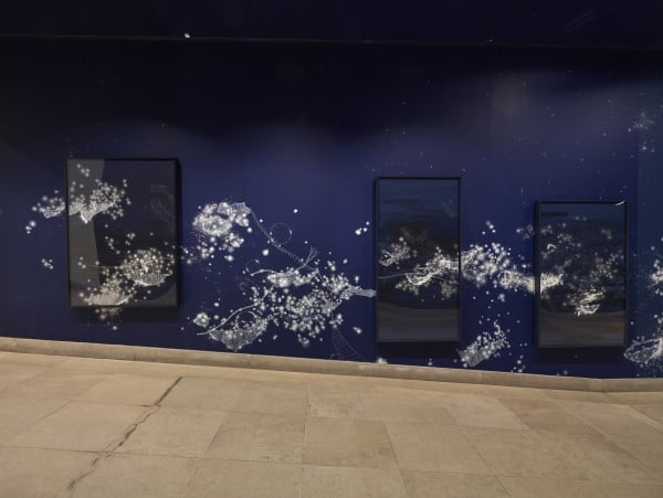 Sandra Cinto mural painting fading from dark blue to light blue