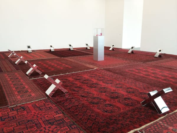 Image of installation view of Slavs and Tatars at Kunsthalle Zurich, carpet room installation