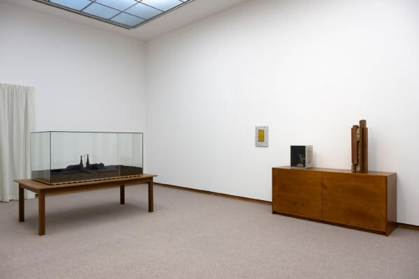 Image of Installation view of Mark Manders exhibition at Bonnefanten Museum