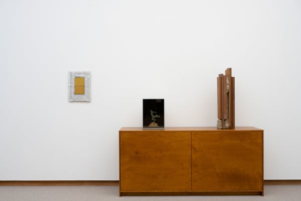 Image of Installation view of Mark Manders exhibition at Bonnefanten Museum