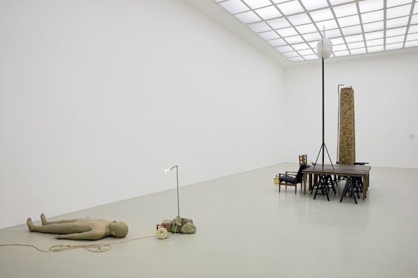 image of Mark Manders installation of sculptures