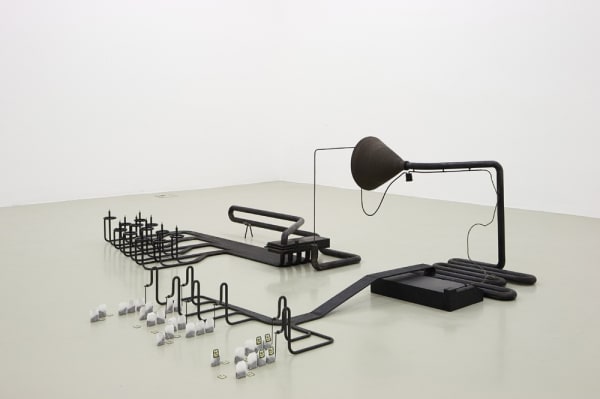 image of Mark Manders black sculpture