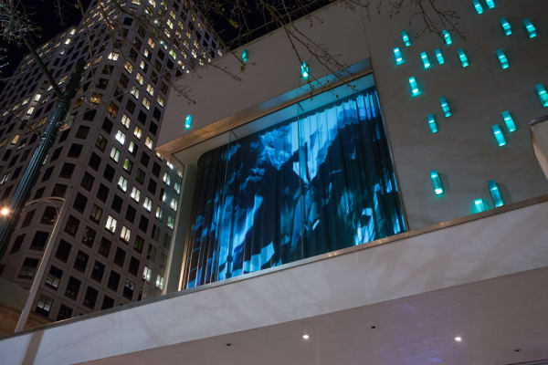 Image of outside of museum with iceberg in window