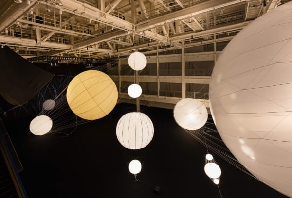 image of Saraceno sphere installation