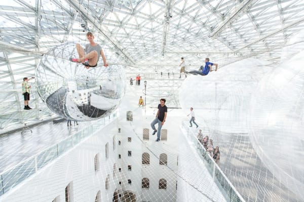 image of Saraceno hanging nets with people walking on them