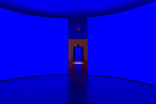 installation image of Eliasson room for all colors