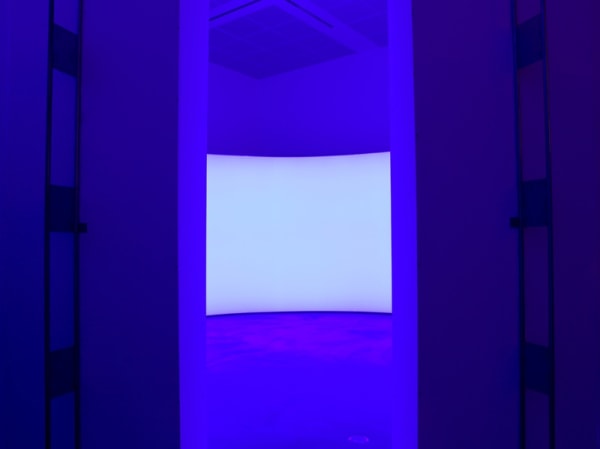 image of circular room for all colors