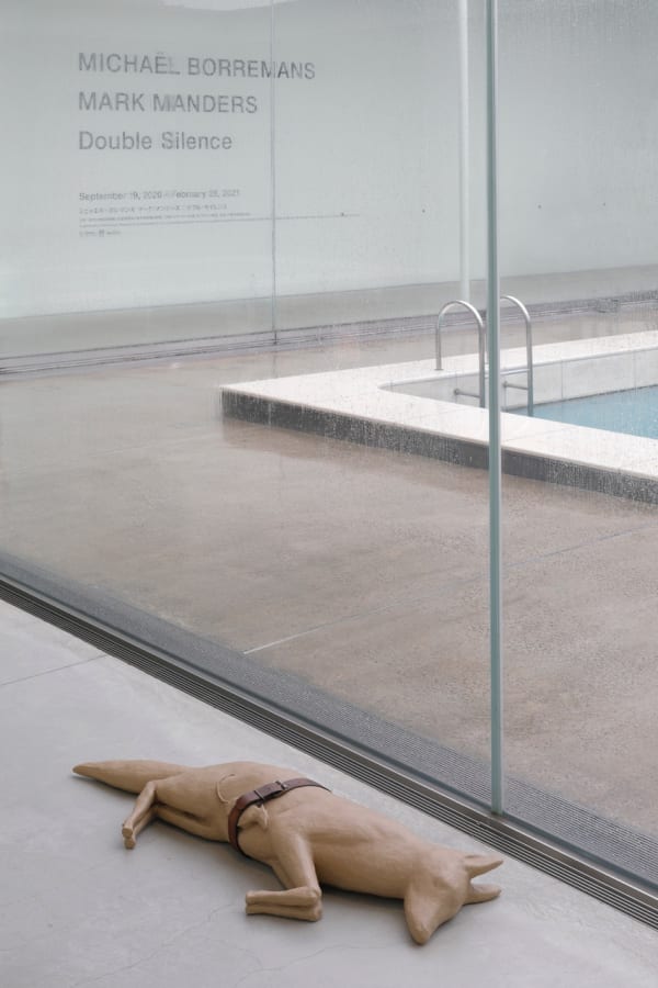 intsall image of Mark Manders and Michael Borremans two person exhibition