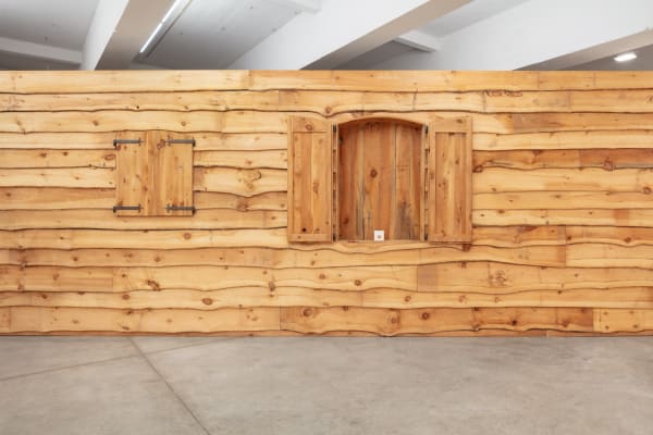 installation view of Haim Steinbach 1991-1993 at Tanya Bonakdar Gallery in 2021