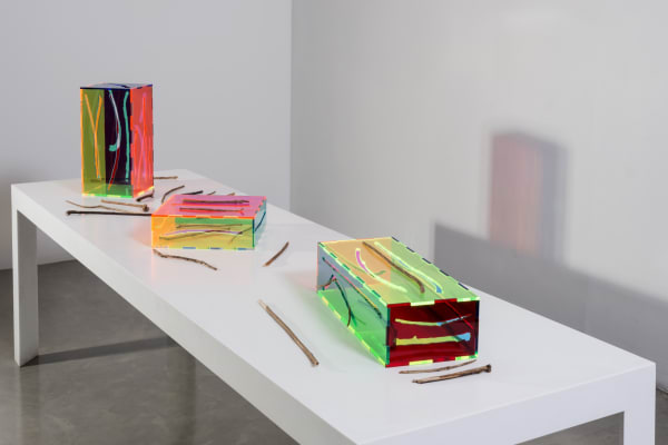 Installation view of Amalia Pica: A un brazo de distancia.