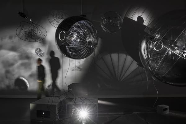 Installation image of Tomás Saraceno: Particular Matter(s)