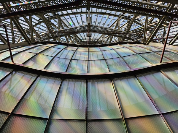 Installation view Kimsooja at Galeries Lafayette Haussmann, Paris, France.