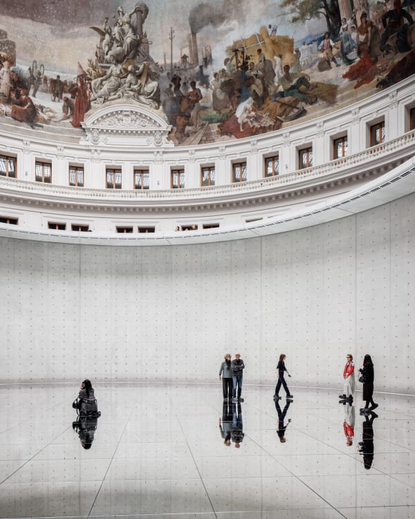 View of the exhibition “Le monde comme il va”, Bourse de Commerce – Pinault Collection, Paris, 2024. © Tadao Ando Architect & Associates, Niney et Marca Architectes, agence Pierre-Antoine Gatier. Photo: Florent Michel/11h45/Pinault Collection. © Kimsooja/