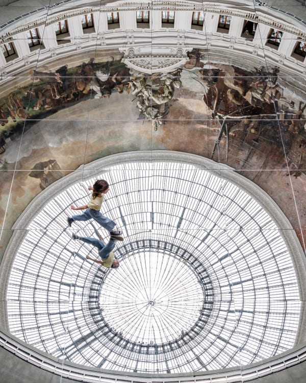 View of the exhibition “Le monde comme il va”, Bourse de Commerce – Pinault Collection, Paris, 2024. © Tadao Ando Architect & Associates, Niney et Marca Architectes, agence Pierre-Antoine Gatier. Photo: Florent Michel/11h45/Pinault Collection. © Kimsooja/