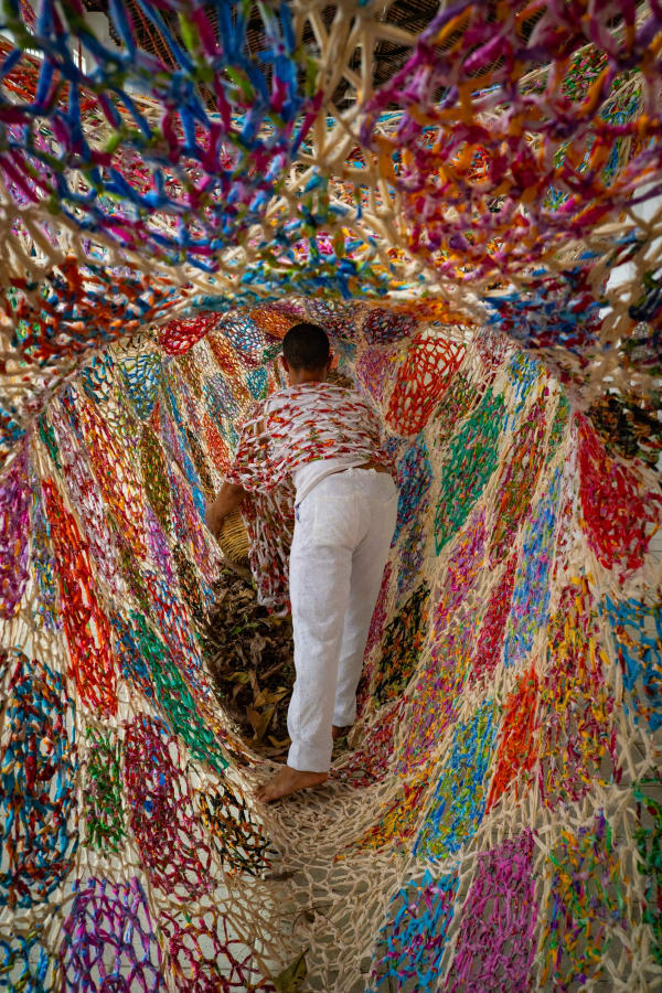 Image of Ernesto Neto: CapiDançaBaribéNois.