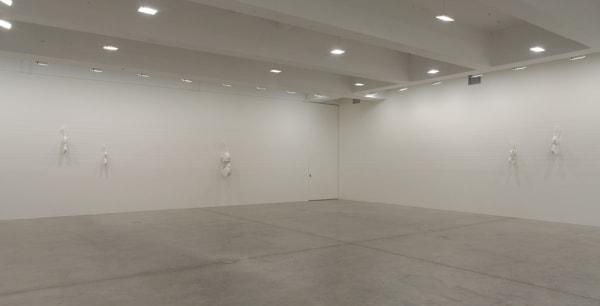 Cinto installation - piece of silence