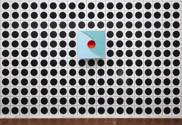 Installation view of Rodrigo Hernández, "El espejo", Museo Jumex, Mexico City, 2022.