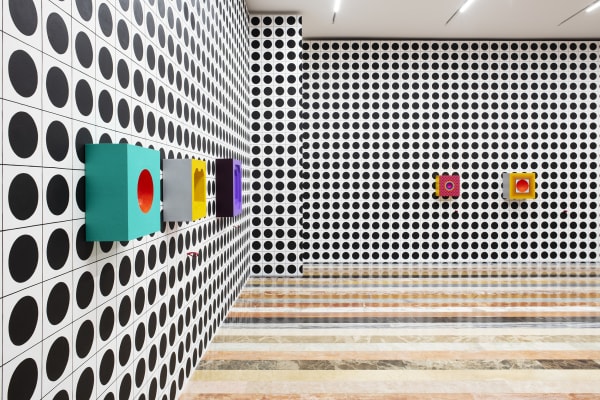 Installation view of Rodrigo Hernández, "El espejo", Museo Jumex, Mexico City, 2022.