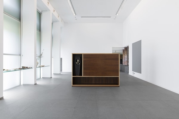 Haim Steinbach' Object for People installation image.