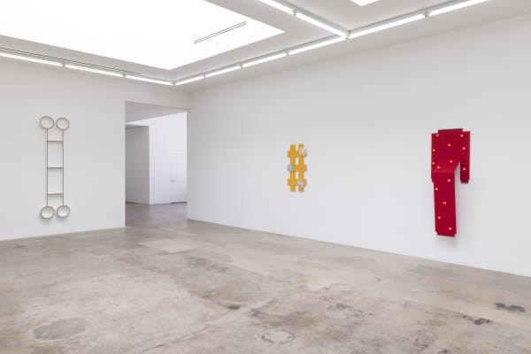 Lisa Williamson's install image.