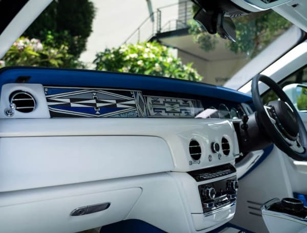 The Rolls-Royce that Dr Esther Mahlangu painted.