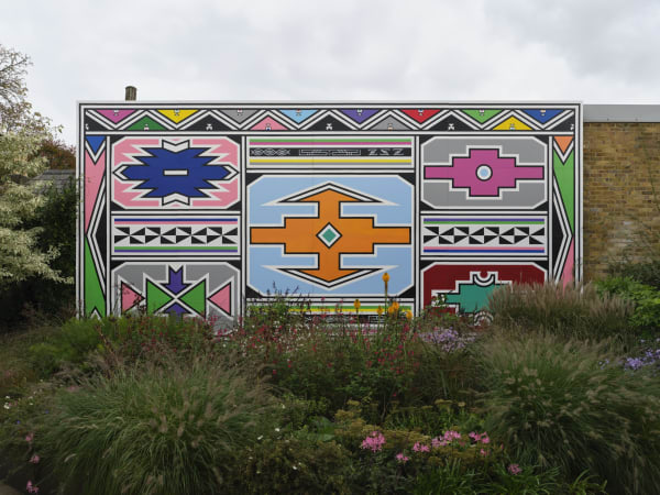 Esther Mahlangu, Umuntu ngumuntu ngabantu, 2024. Serpentine North Garden, 4 October 2024 - 28 September 2025. Courtesy Serpentine and The...
