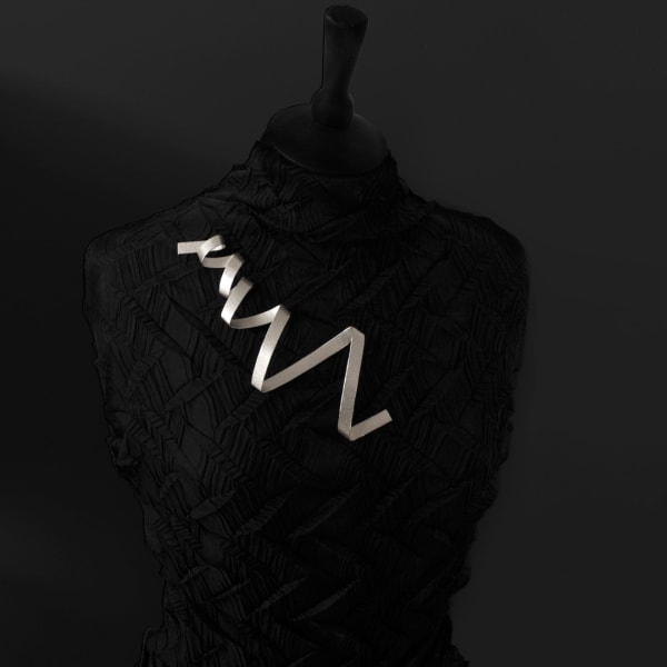 Goldsmiths' Fair online contemporary jewellery featuring ethical jewellery by Ute Decker