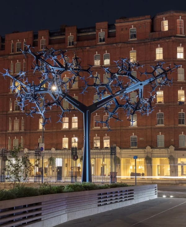 Designboom writes about <i>Bicameral</i>, a new public sculpture for London by Conrad Shawcross