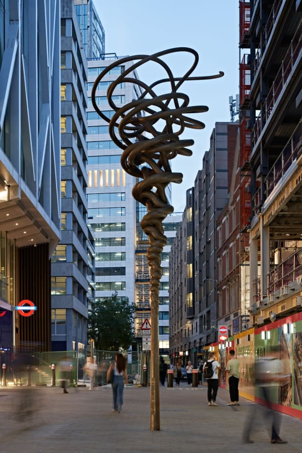 Conrad Shawcross: <i>Manifold (Major Third) 5:4</i> is officially unveiled 